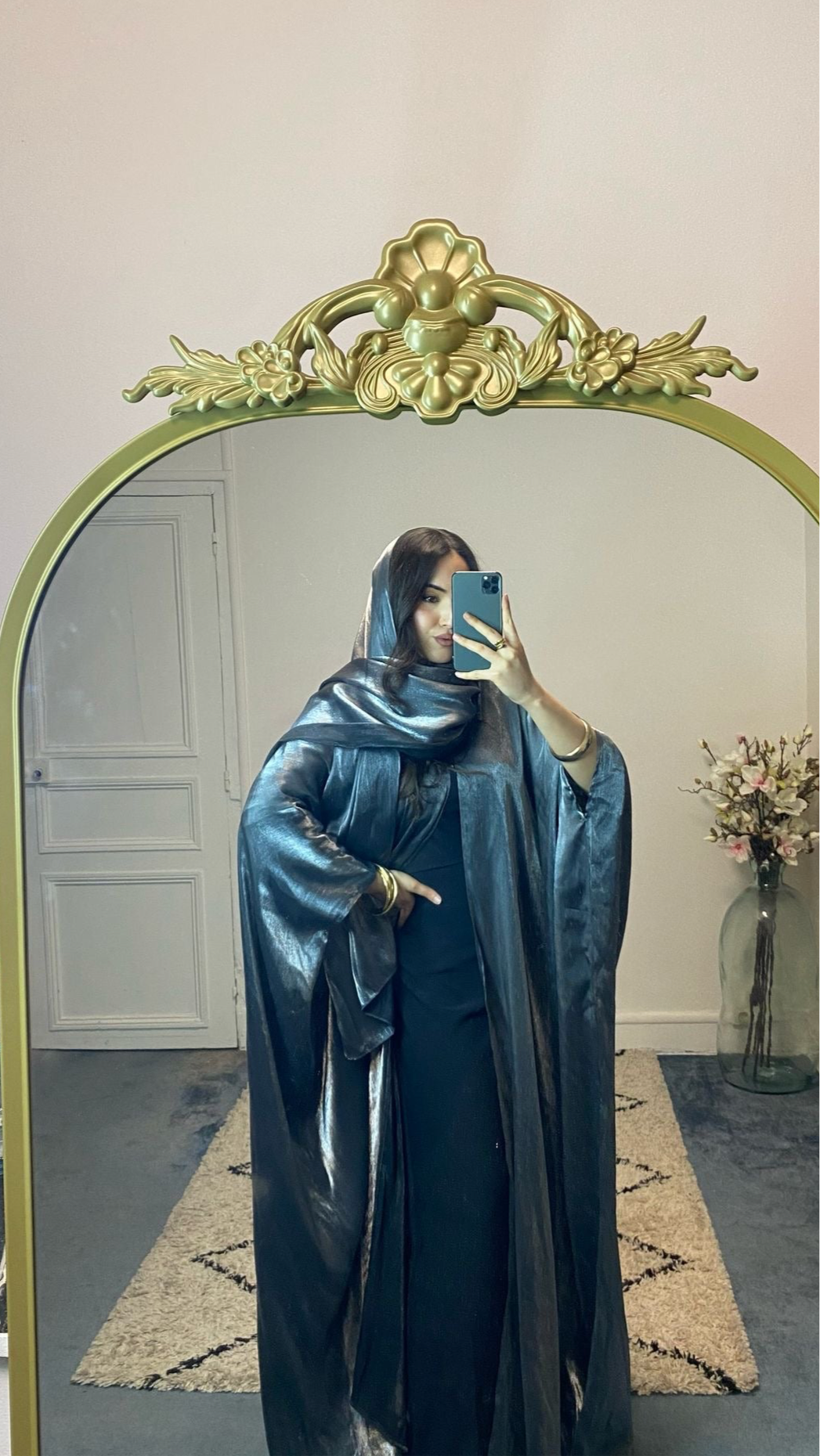 Abaya ouverte voile intégré