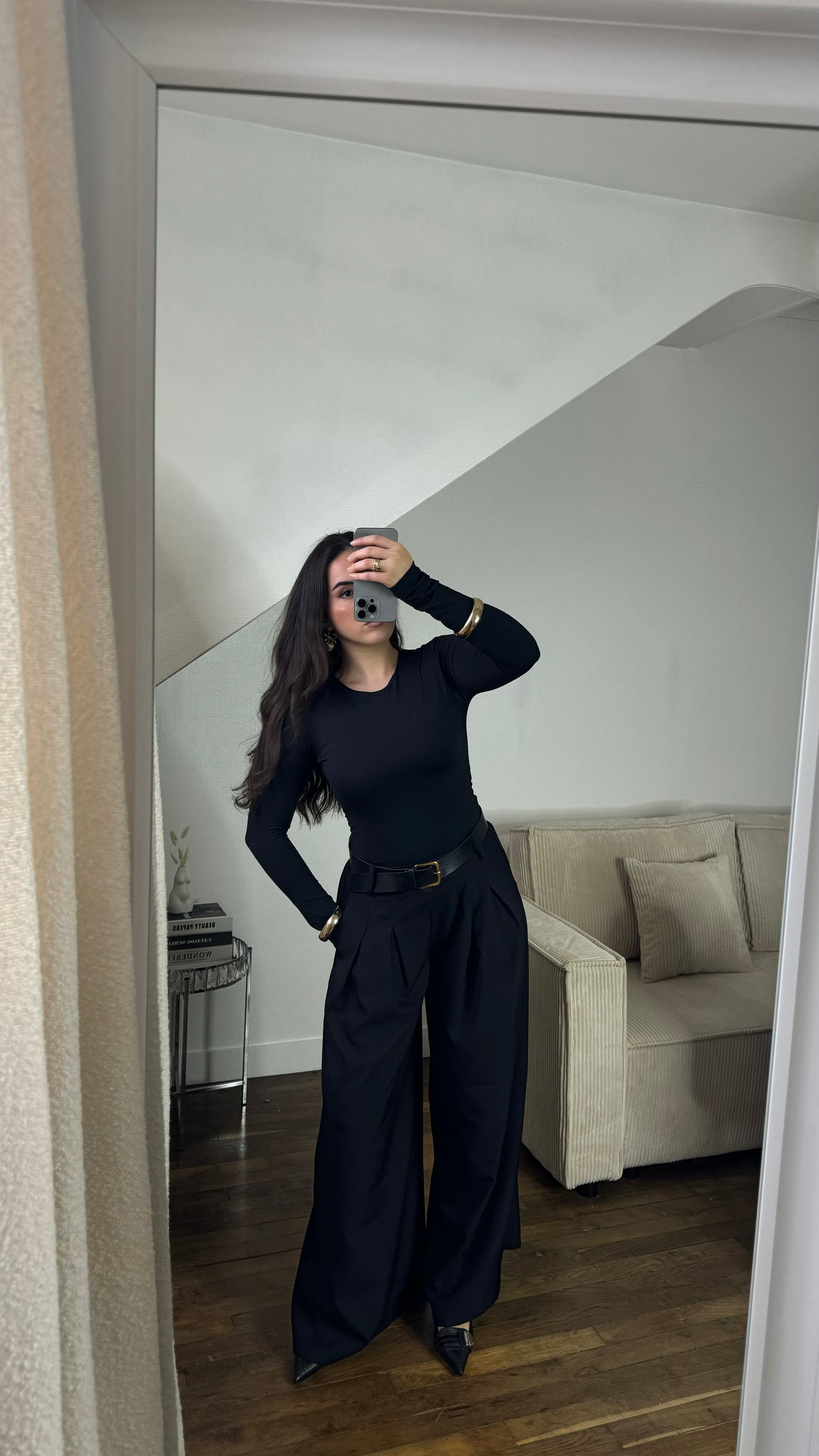 Pantalon à pinces ceinturé