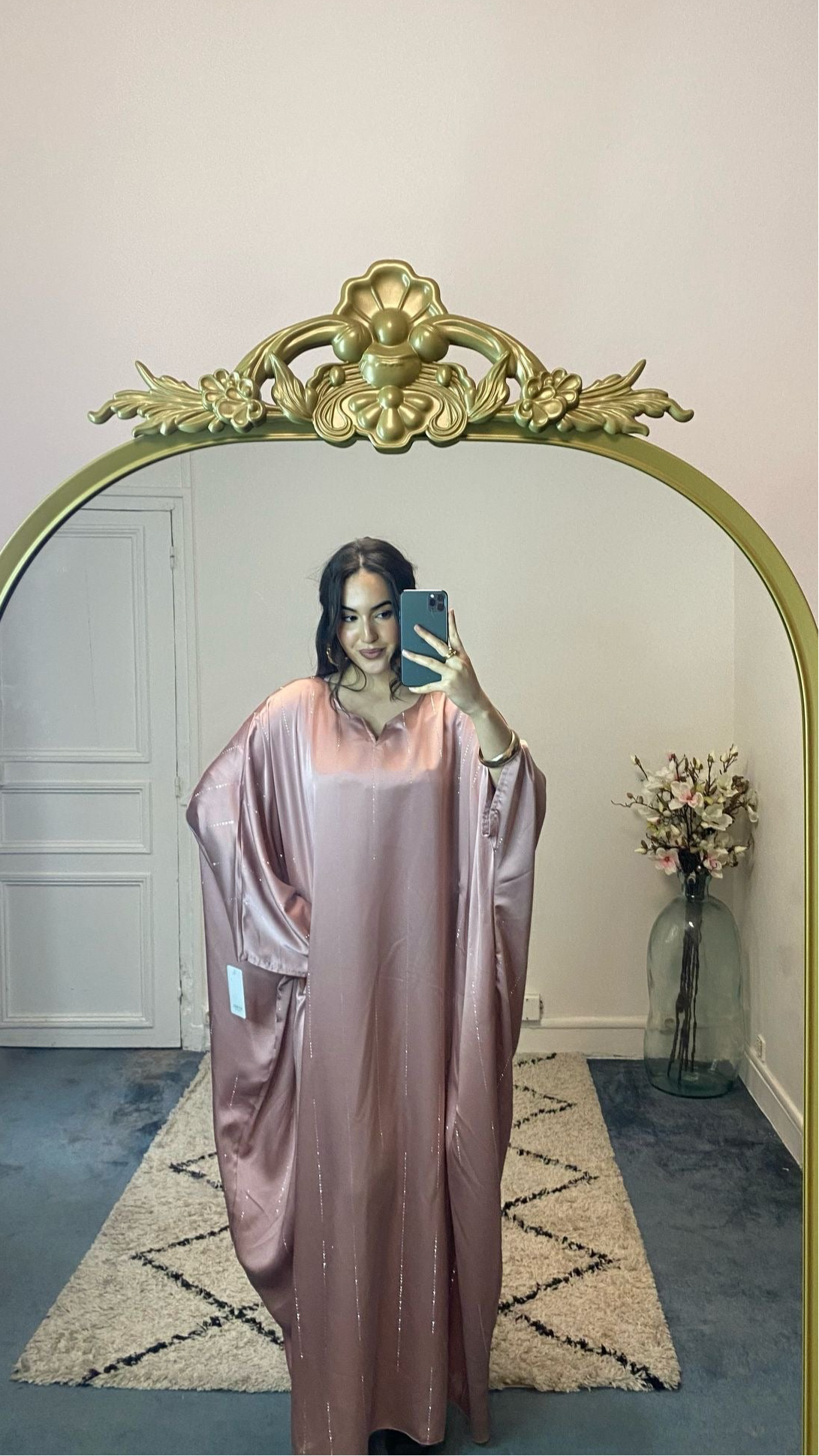Abaya chauve-souris à strass